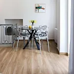 Holiday home κοράλι, μεζονέτα στην παραλία λίμνης *