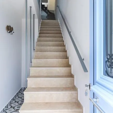 Σπίτι διακοπών κοράλι, μεζονέτα στην παραλία λίμνης Λίμνη